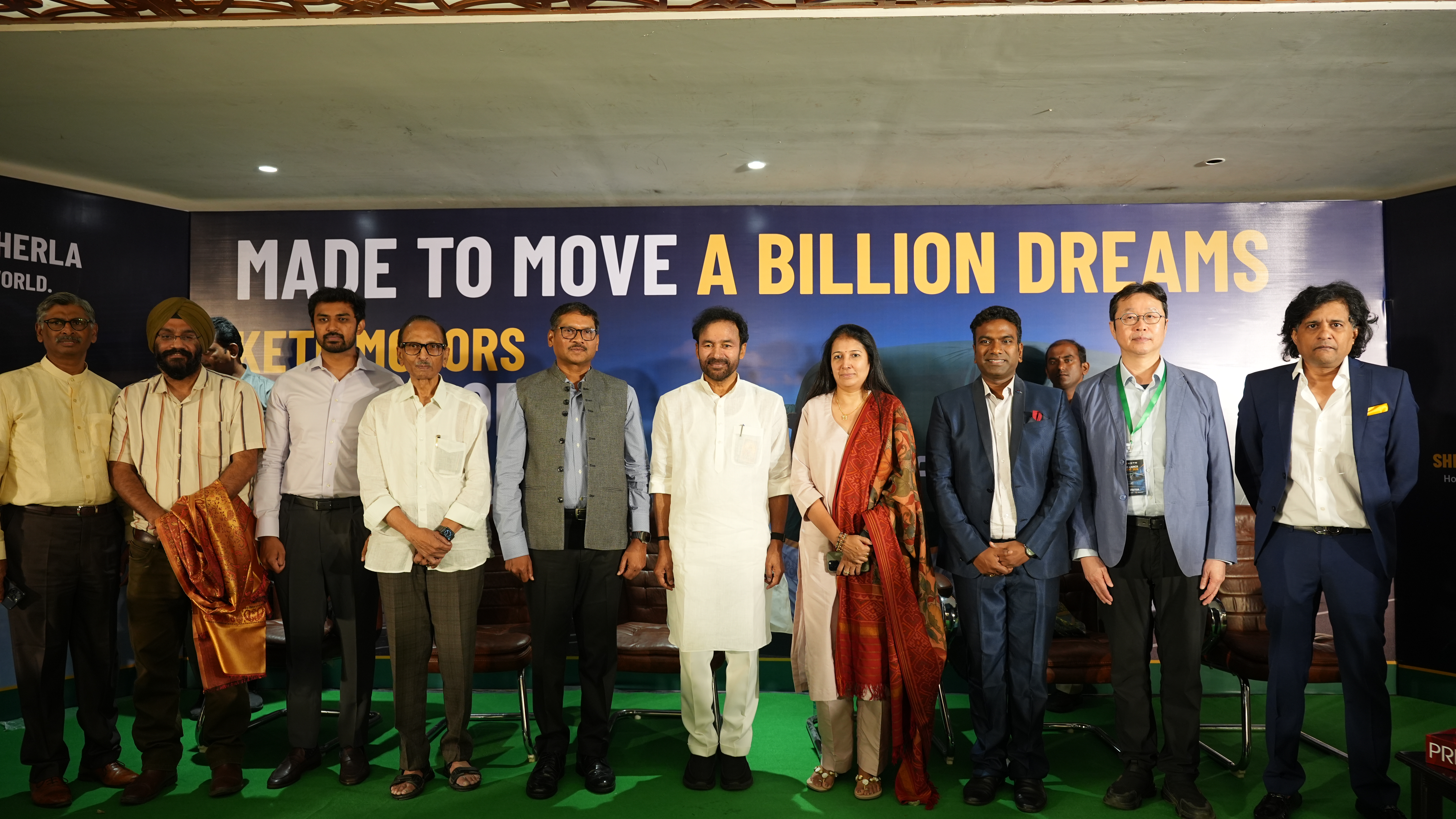 Keto Motors Urbanova KE9 Unveiled in India: EV Bus Segment Got a New Contender!