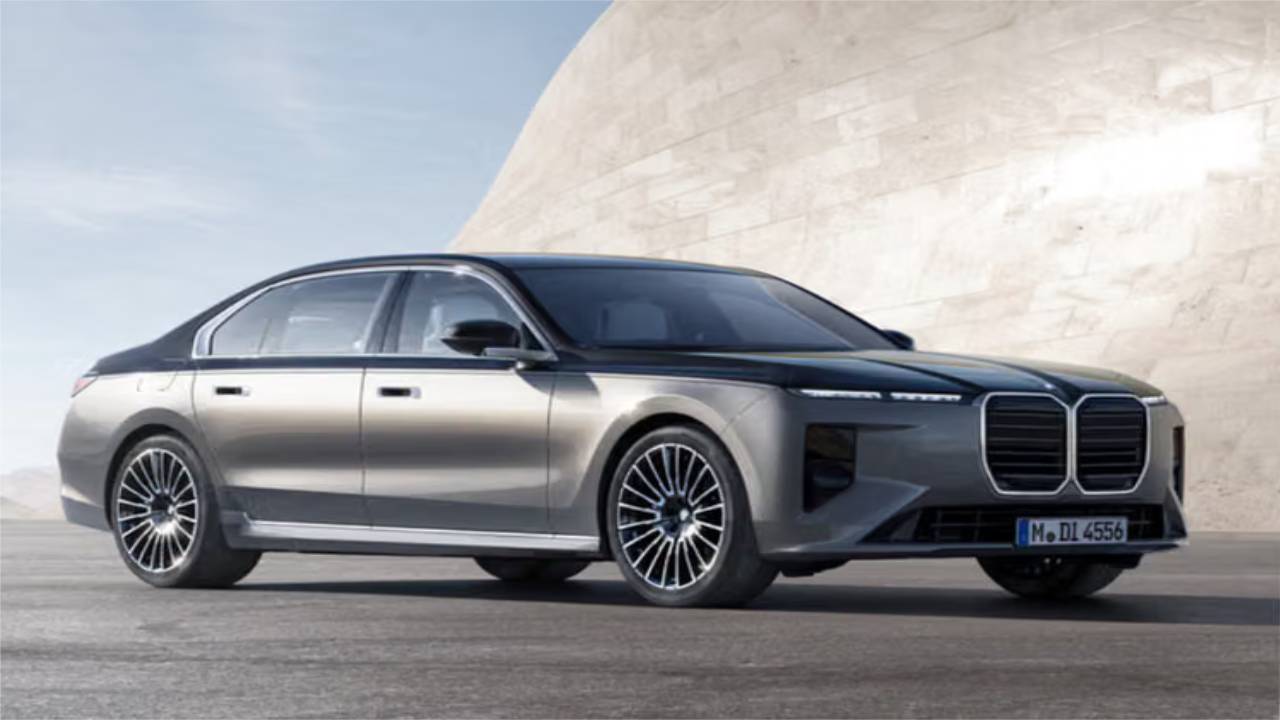 BMW 7 Series & i7 Facelifts India Launch on September 11: Expected Price, Features and Range!