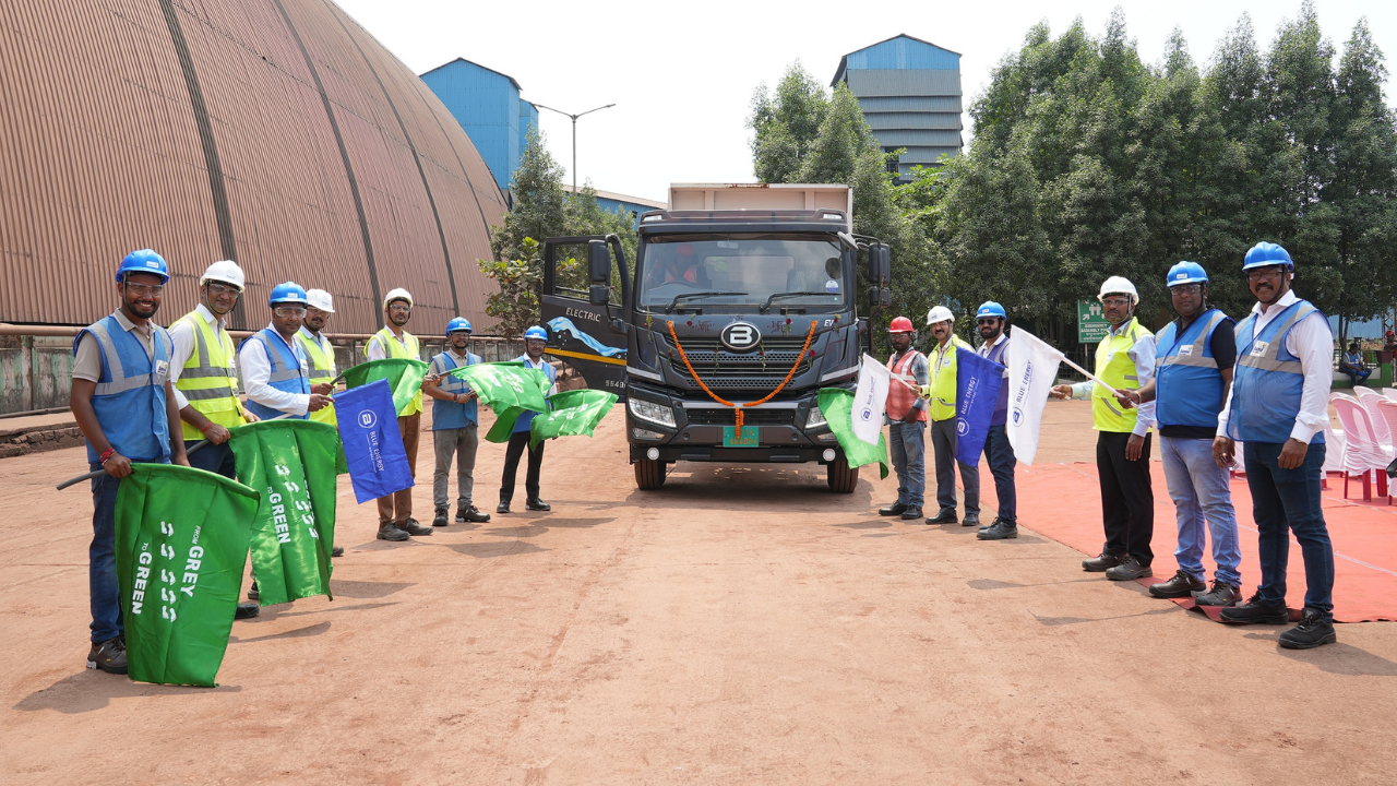 Tejas Cargo Deploys Blue Energy Motors Electric Truck for Dalmia Cement in Odisha